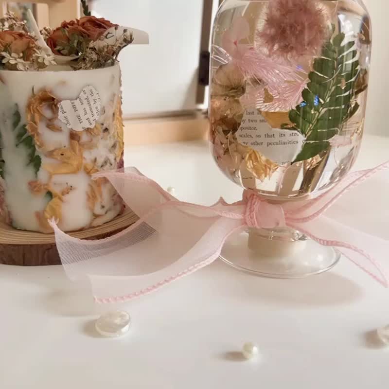 菲比香氛蜡烛-花礼的祝福香氛礼盒-捧花香氛蜡烛、浮游花水晶瓶 - 香薰/精油/线香 - 蜡 