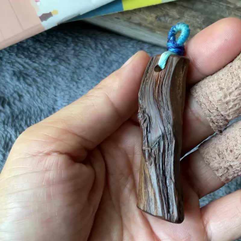 【转折】肖楠木饰 钥匙圈 背包挂饰 - 钥匙链/钥匙包 - 木头 多色