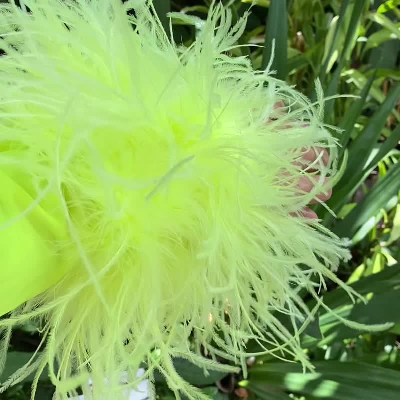 用于装饰袖口的羽毛袖口。 - 手链/手环 - 其他材质 橘色