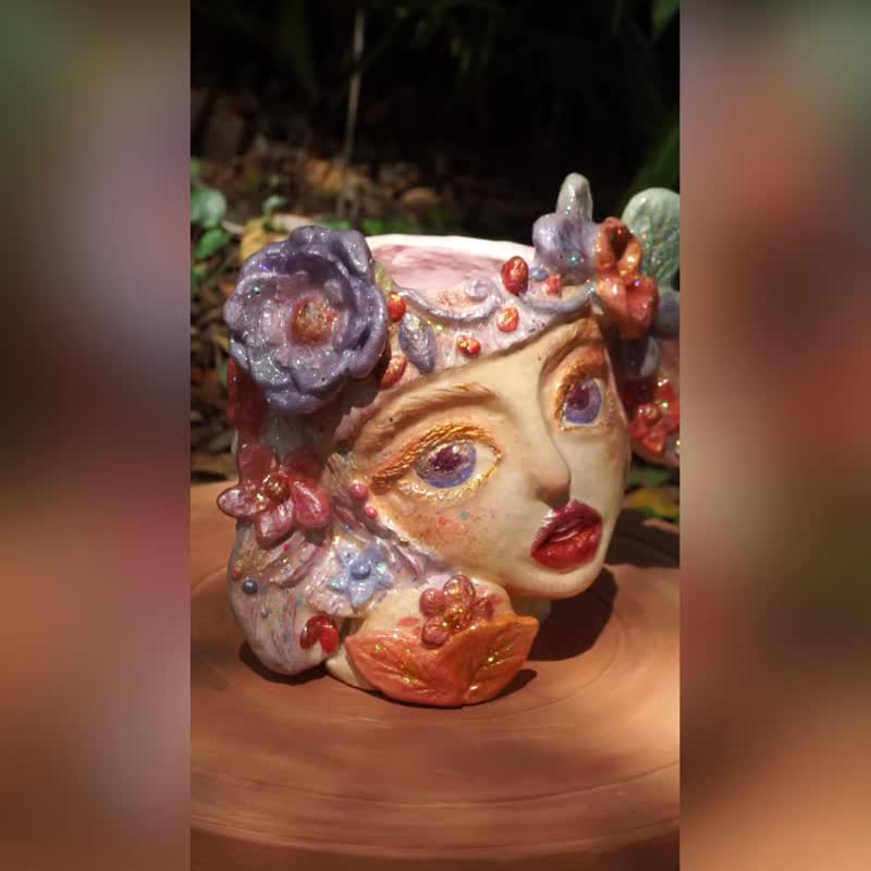 Flower Girl Face Planter, Princess Head Pottery, Handmade Whimsical Pot - 花瓶/陶器 - 陶 粉红色