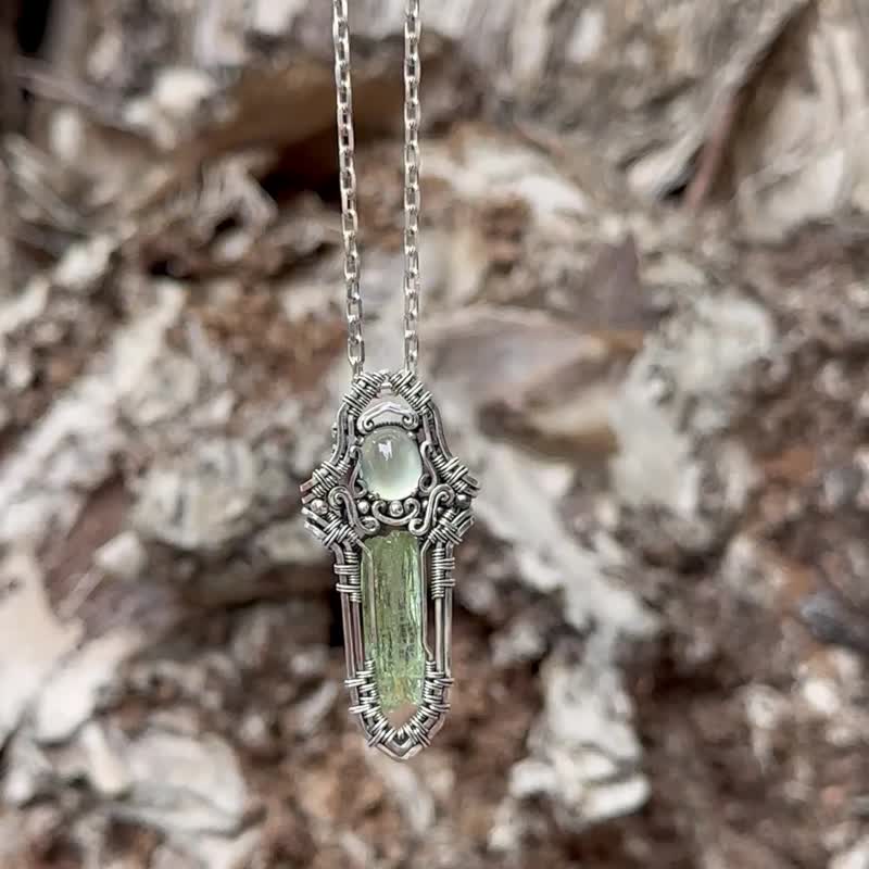 里叶 葡萄石  乌克兰溶蚀绿柱石 项链 银饰 - 项链 - 宝石 绿色