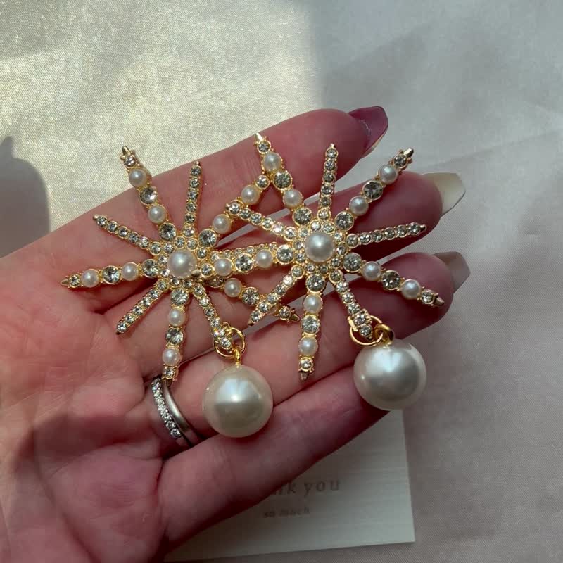 婚礼婚礼新娘花星星银大耳针 - 耳环/耳夹 - 其他金属 金色