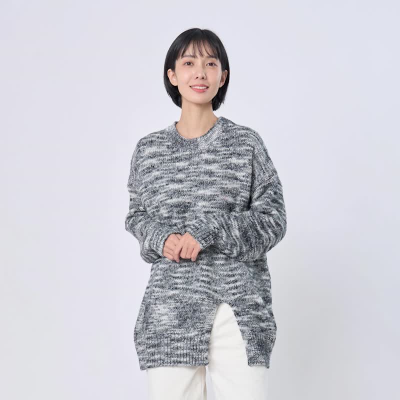Frida圓領落肩灰階開衩針織衫毛衣 【冬日針織推薦】 - 女装针织衫/毛衣 - 其他人造纤维 灰色