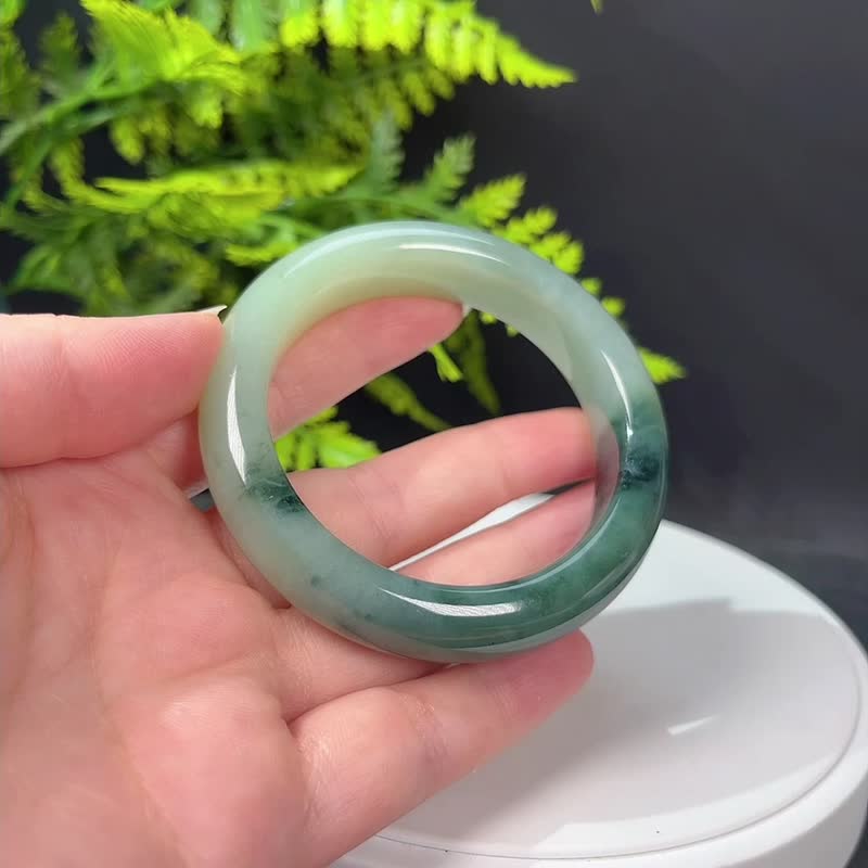 稀有和田玉蓝晴水手镯55MM 老料浅绿飘花玉手环 附证书 油润细腻 - 手链/手环 - 玉石 