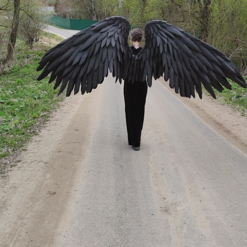 XL movable black cosplay wings for crow, devil, Maleficent costumes & Halloween - 其他 - 其他人造纤维 黑色