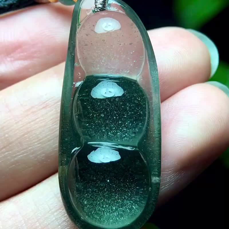 纯天然巴西星光绿幽灵四季豆吊坠  颜色绝美 雕工精湛  太美了 - 吊饰 - 水晶 