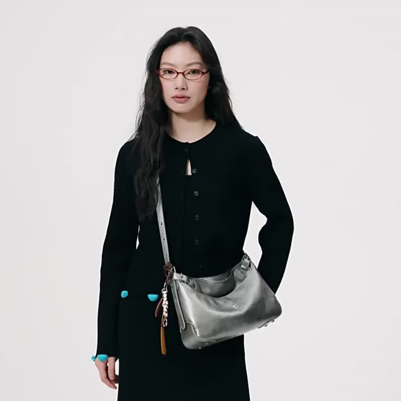 沙画棕色 大号棒球HOBO包 牛皮真皮包 手提肩背腋下包 KUNOGIGI - 侧背包/斜挎包 - 真皮 咖啡色