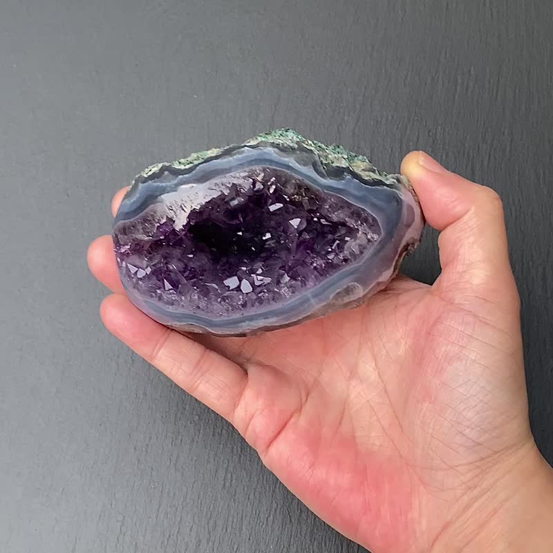 天然原矿小紫晶钱袋子 小紫晶洞 财运 招贵人// 开运 疗愈//消磁 - 摆饰 - 水晶 紫色