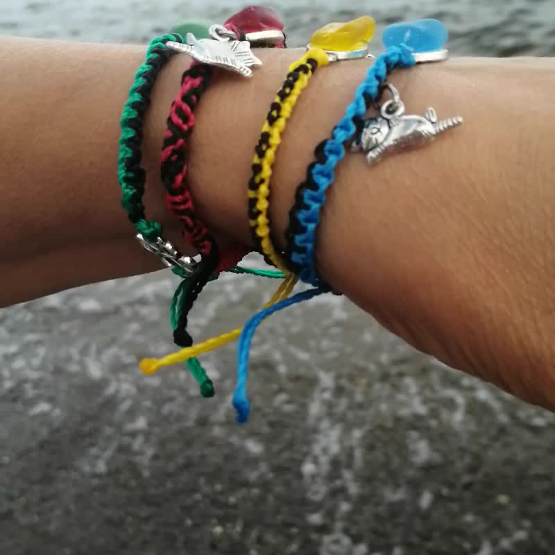 Sea Glass Cat Bracelet海廢飾品Surf bracelet女朋友禮物手作Birthday present 女朋友禮物 幸運手環 - 手链/手环 - 琉璃 多色