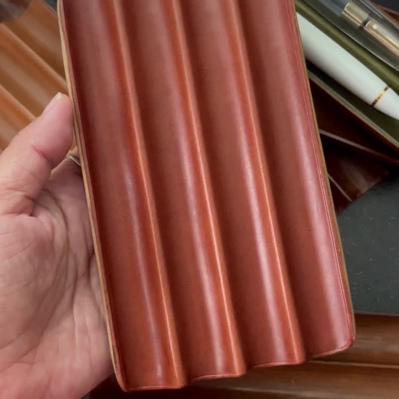 笔架 - 圆珠笔/中性笔 - 真皮 咖啡色