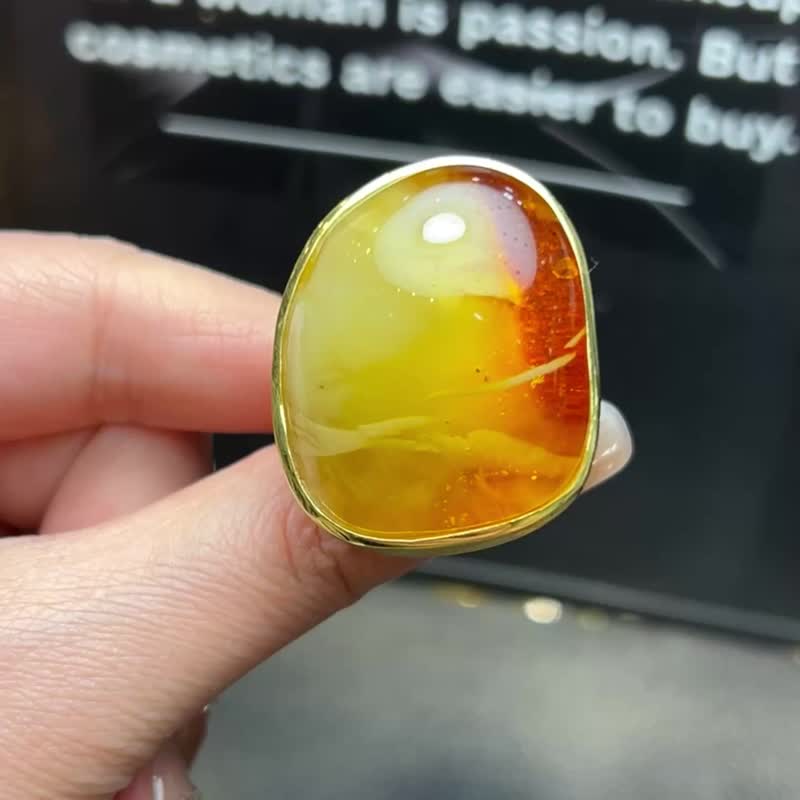 欧款新货  天然波罗的海蜜蜡戒指  俄料 成色美 活口设计 s925银 - 手链/手环 - 水晶 