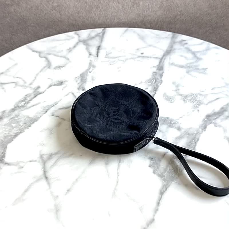 【日本直送 名牌二手包】CHANEL 香奈儿 纽约旅行系列 化妆包 黑色 CC Logo 尼龙 7089201 vintage pwyccn - 化妆包/杂物包 - 尼龙 黑色