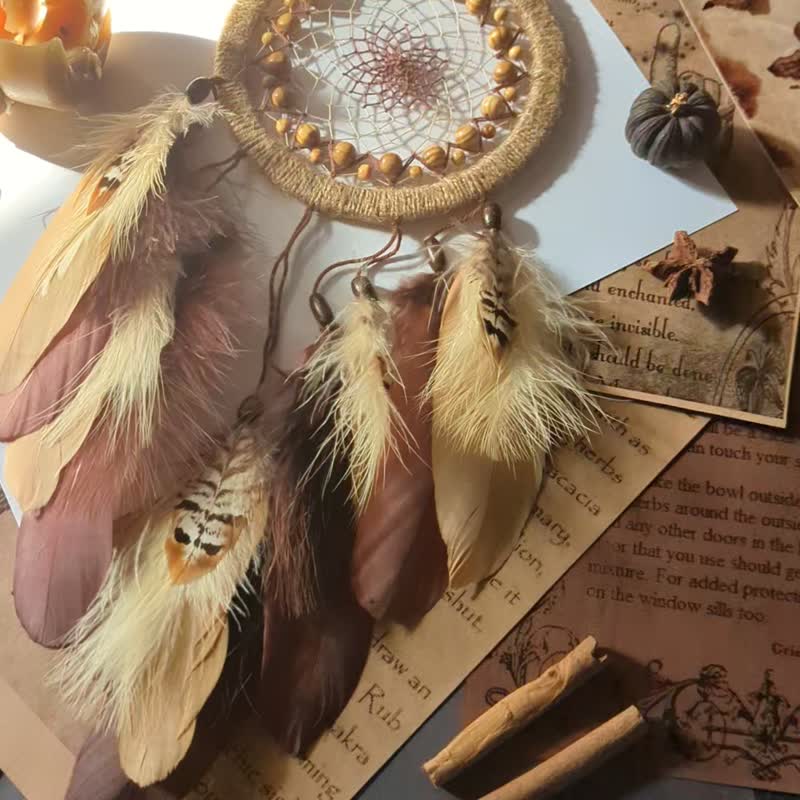 Natural Brown Beige Dream catcher |  ตาข่ายดักฝัน สีน้ำตาลธรรมชาติ - 墙贴/壁贴 - 绣线 咖啡色