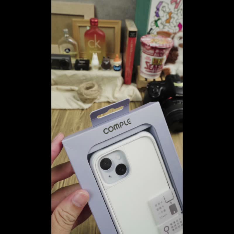 MagSafe 感应式卡槽防摔壳_Staycation Island For iPhone - 手机壳/手机套 - 硅胶 白色