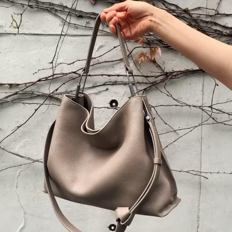 Valley Hobo Bag 单肩HOBO包陶土棕-侧背包/斜背包 - 侧背包/斜挎包 - 真皮 卡其色