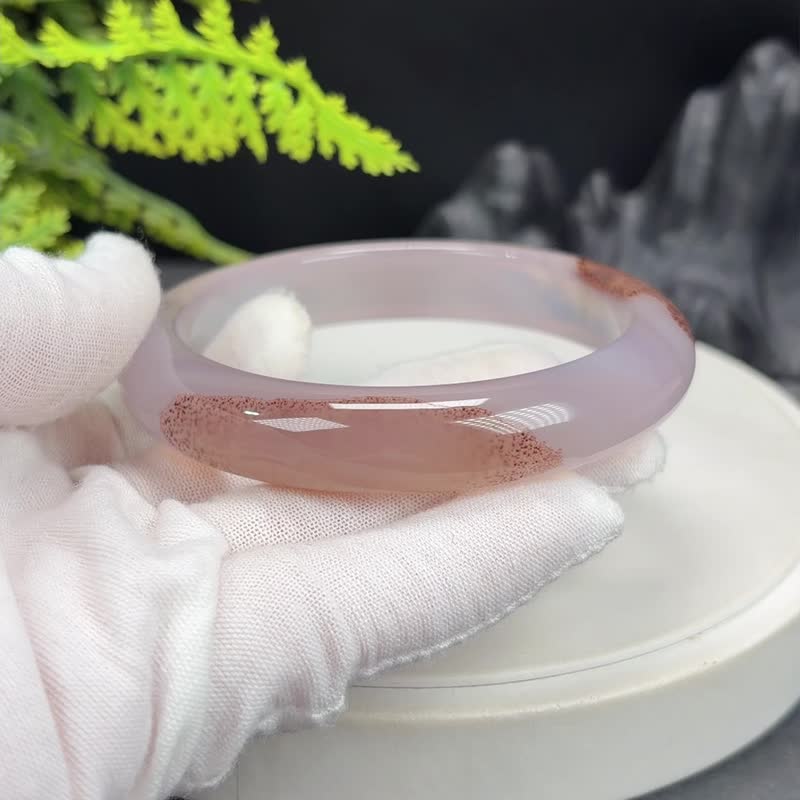 紫色玛瑙手镯 63MM 冰润起光天眼飘朱砂点 玉髓手环 气质大气显白 - 手链/手环 - 半宝石 紫色