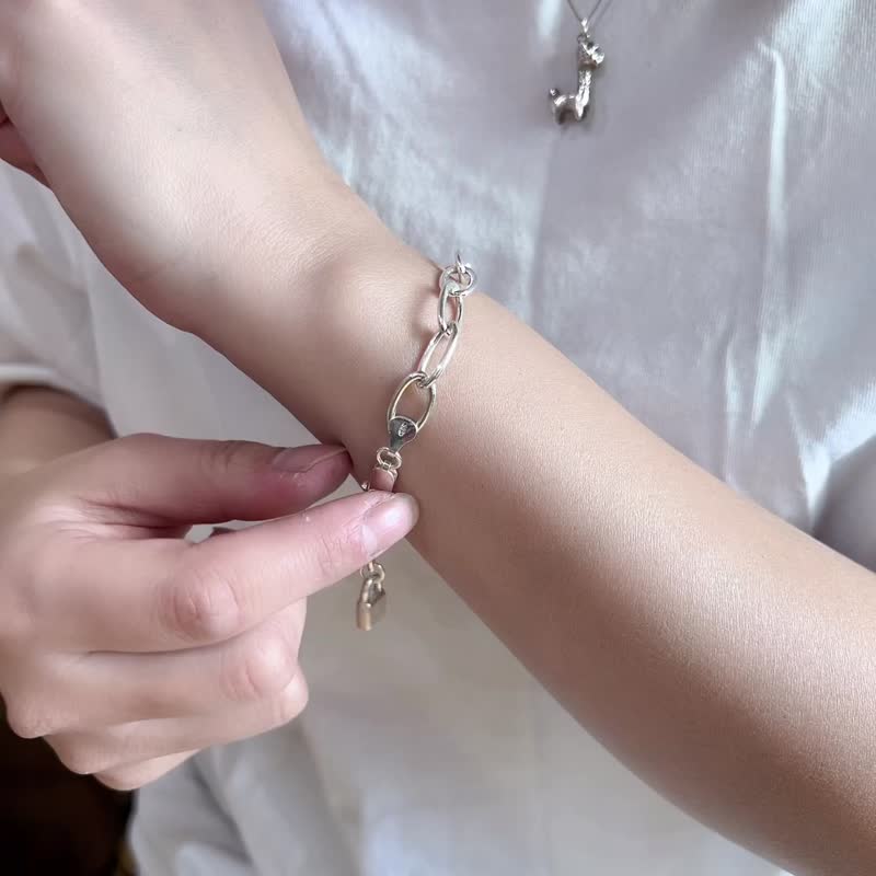 个性款大推-S925纯银手链 -l o v e 锁头 - 手链/手环 - 纯银 银色