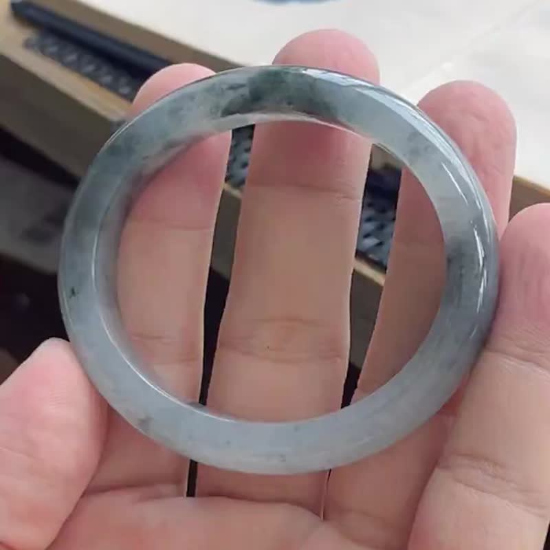冰种翡翠天然翡翠玉镯A玉手镯 玉鈪 • 冰种乌鸡翡翠贵妃镯 - 手链/手环 - 玉石 黑色