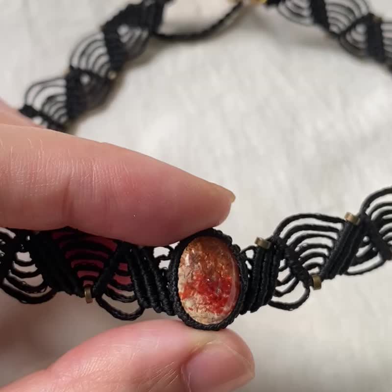 | MC | 微瑕 •天然太阳石蕾丝chocker 蜡线编织颈链 - 项链 - 水晶 