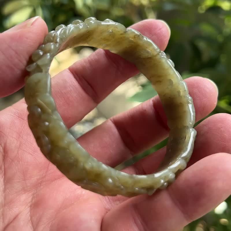 天然新疆和阗糖玉手镯 内径 58.5mm 和田玉 糖玉 和阗玉 玉手镯 - 手链/手环 - 玉石 卡其色