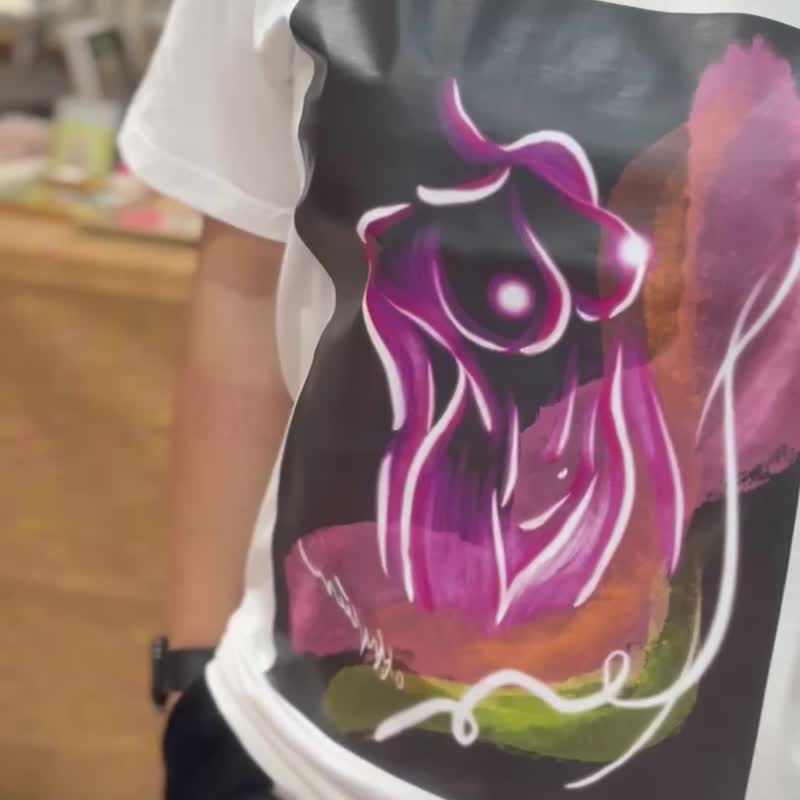 【裸体系列创作】Our Woman 我们的女人纯棉 T - 女装 T 恤 - 棉．麻 多色