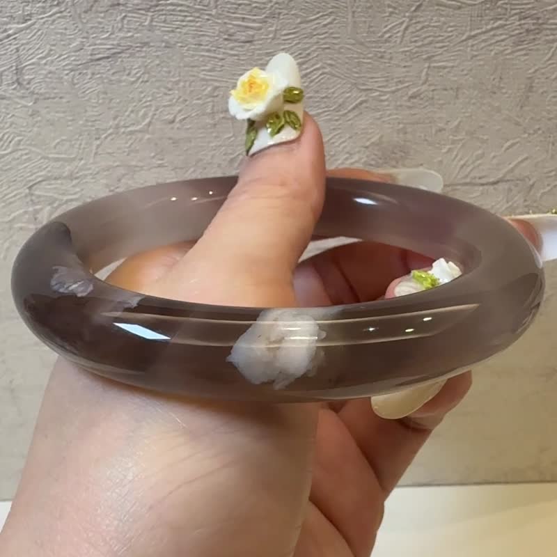 已售-樱花玛瑙手镯 玛瑙手镯高级烟灰山水水墨意境圆条套镯60-62 - 手链/手环 - 玉石 
