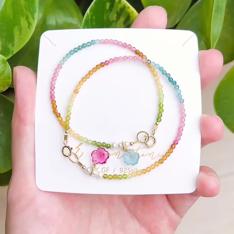 电气石 渐层彩虹碧玺迷你钻切手链 樱花小吊饰 - 手链/手环 - 半宝石 多色