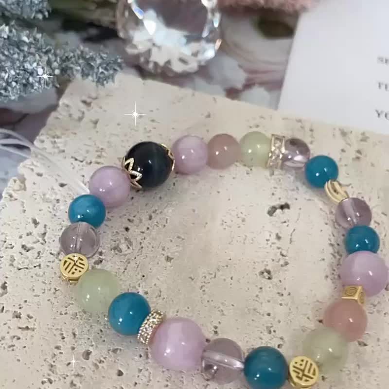 蓝虎眼石14K包金水晶手链 紫锂辉 蓝磷辉 葡萄石 薰衣草紫水晶 粉 - 手链/手环 - 水晶 多色