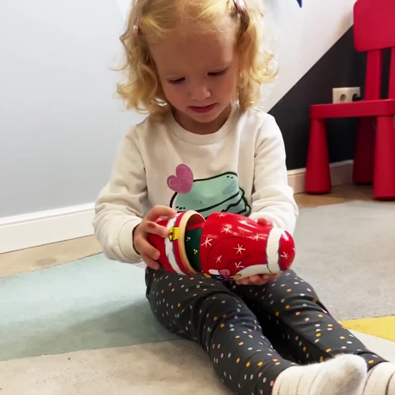 Santa Nesting Dolls Set of 7 pcs - Russian Dolls with Santa Claus Decoration - 玩具/玩偶 - 木头 多色