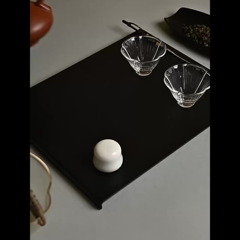 人系列 原矿朱泥 凤舞 非遗紫砂壶 解构主义个性茶器 150cc - 茶具/茶杯 - 陶 红色