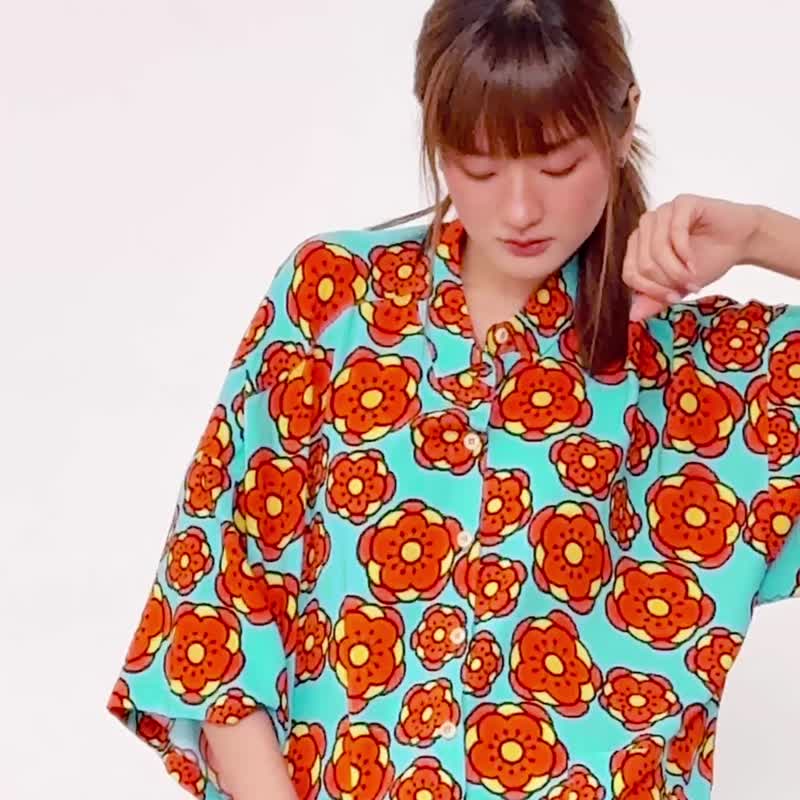 花卉双口袋衬衫 - 女装衬衫 - 棉．麻 多色
