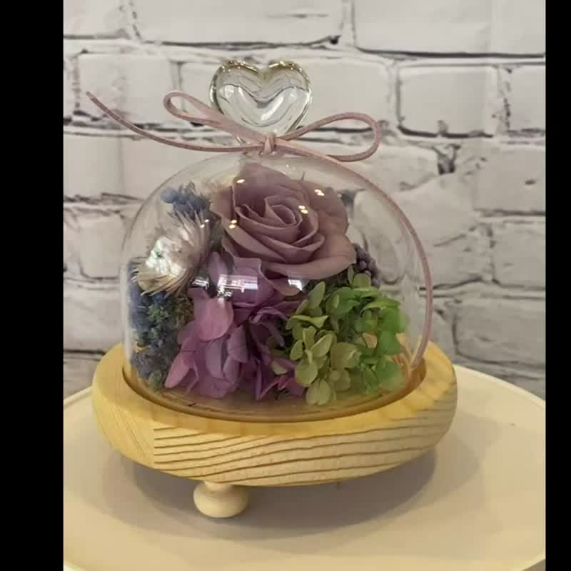 永生花玻璃盅 夜灯 永生玫瑰 原木槽灯有脚  防尘罩 - 摆饰 - 玻璃 粉红色