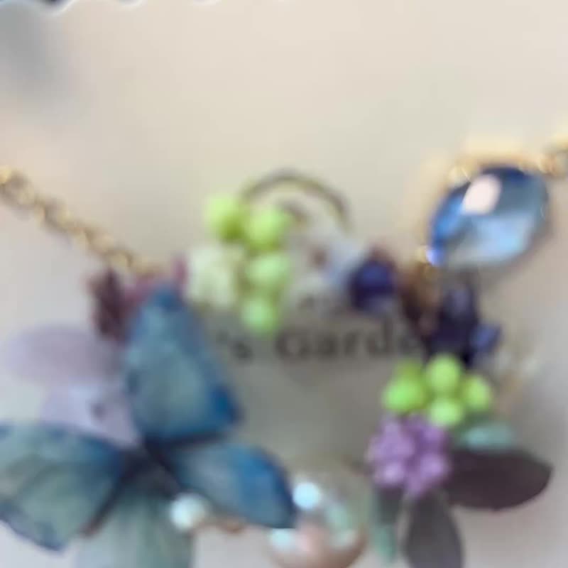 蓝蝴蝶花园颈链 - 项链 - 植物．花 蓝色