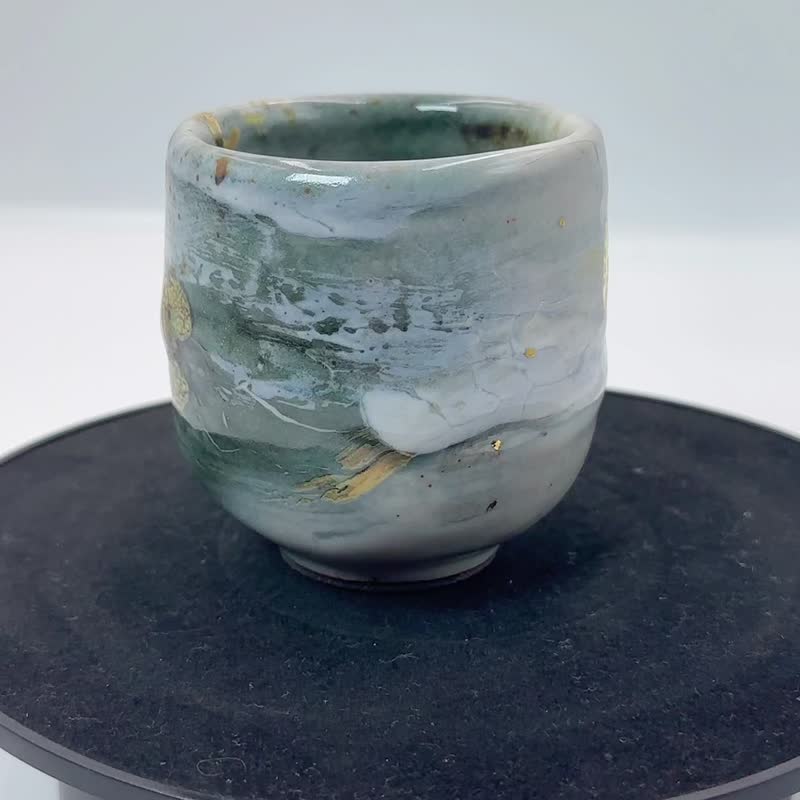 墨志野手握鎏金杯-开片系列-容量约200cc - 茶具/茶杯 - 陶 