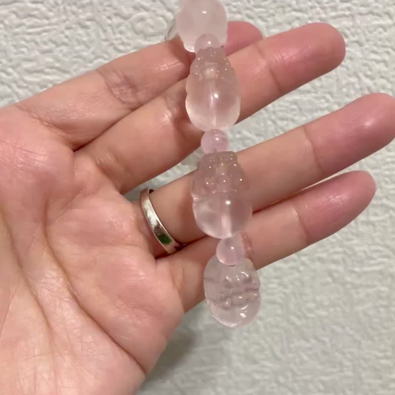 招桃花专用 好人缘【貔貅粉水晶设计手链】特殊搜藏/一物一拍 - 手链/手环 - 水晶 粉红色