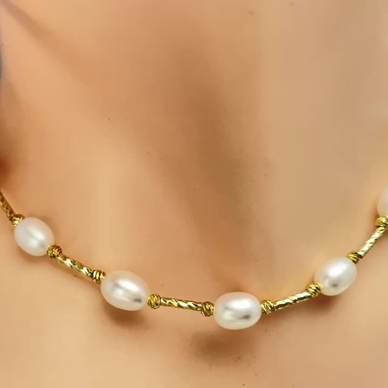 金色波澜 天然淡水珍珠 华丽 爱山 磁吸扣 项链 - 项链 - 珍珠 白色