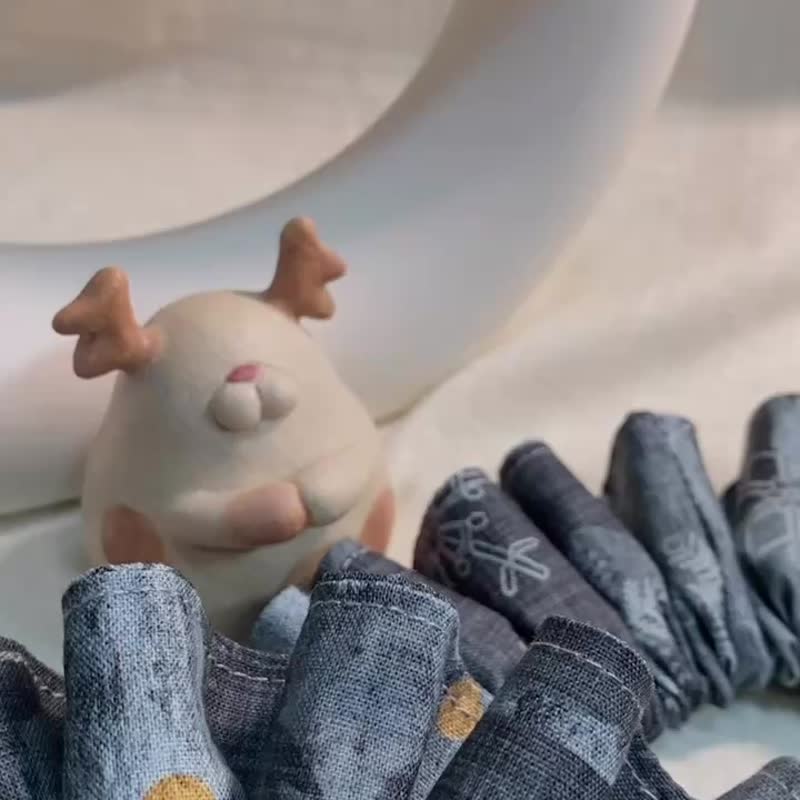 发裁手作。Facai Handmade 毛孩小丑领领巾_灰调质感圣诞 - 项圈/牵绳 - 棉．麻 灰色