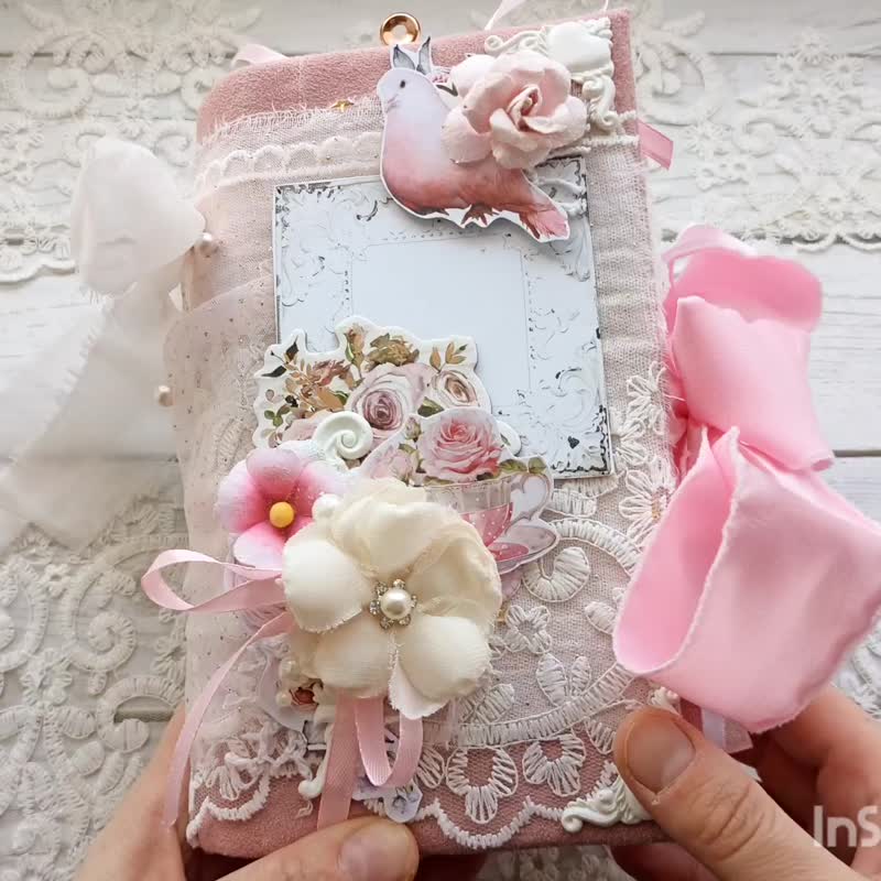 浪漫玫瑰 杂志风笔记本 手作 粉色花园 蕾丝 笔记本 法式 时尚女孩 - 笔记本/手帐 - 纸 粉红色