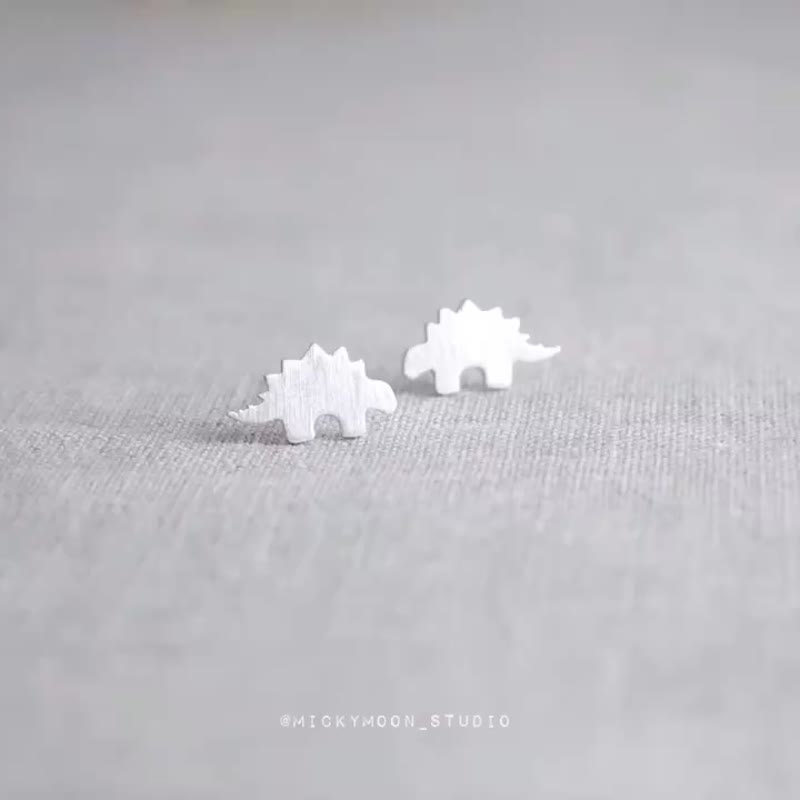 Dinosaur Silver Earrings,925 Sterling Silver - 耳环/耳夹 - 纯银 银色