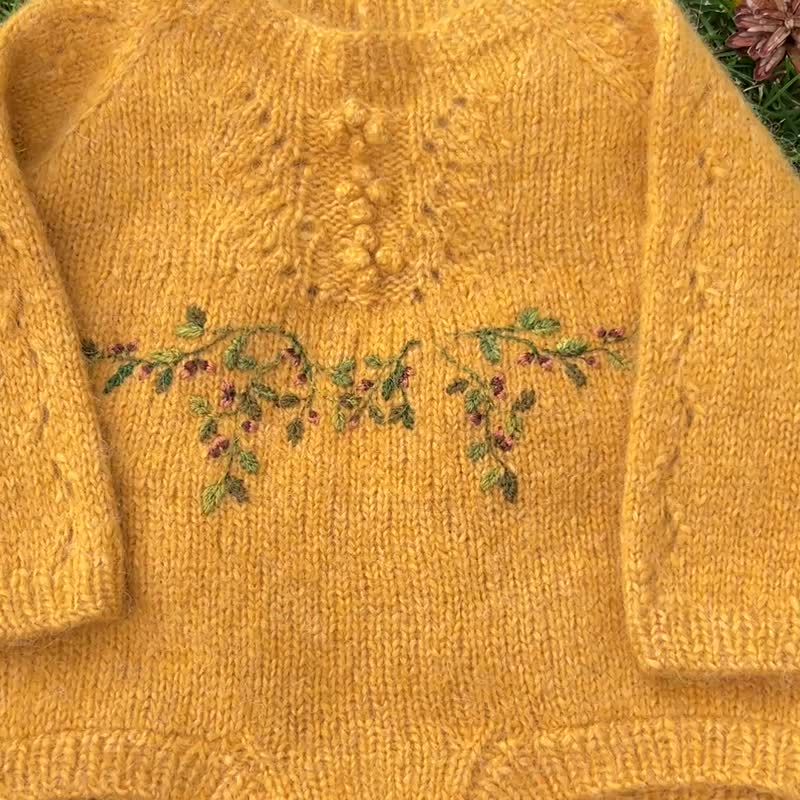 婴儿手工刺绣连身衣与帽子套组 - 满月礼盒 - 羊毛 橘色