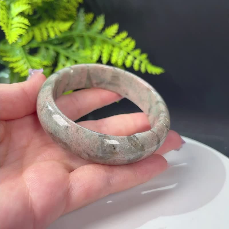 独特长石手镯62+MM 玉化高瓷星光 肉红色飘绿小宽条景镯 疗愈能量 - 手链/手环 - 半宝石 