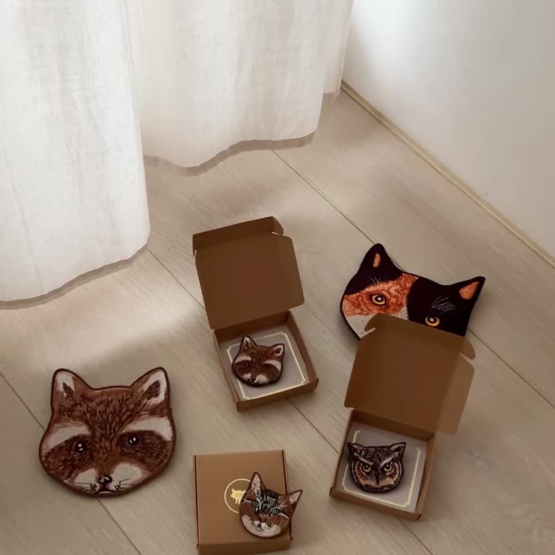 动物刺绣 卡套 零钱包 挂饰-浣熊 - 皮夹/钱包 - 绣线 咖啡色