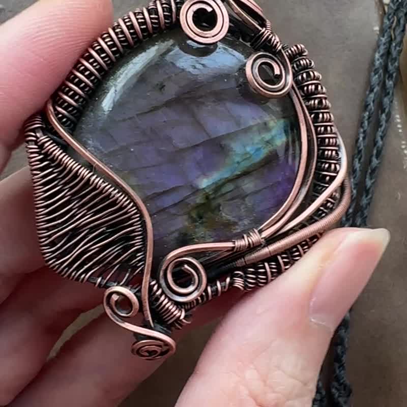 WW248 全手工编织 绕铜线复古做旧 wire wrap 拉长石吊咀 - 项链 - 铜/黄铜 咖啡色