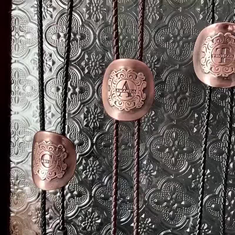 客製化礼物  领带 保罗领带 领结 真皮 皮革 毛衣链 Bolo Tie - 领带/领带夹 - 铜/黄铜 