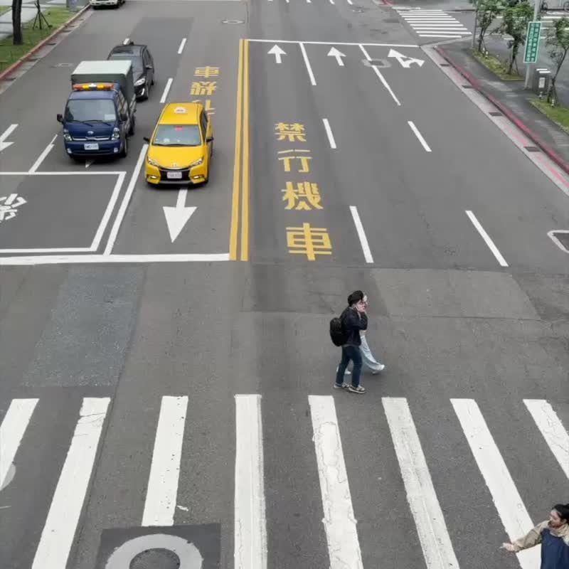 MOFOU 一件式前开双层全防水雨衣 S19 超防水机车通勤族防暴雨雨衣 - 雨伞/雨衣 - 尼龙 