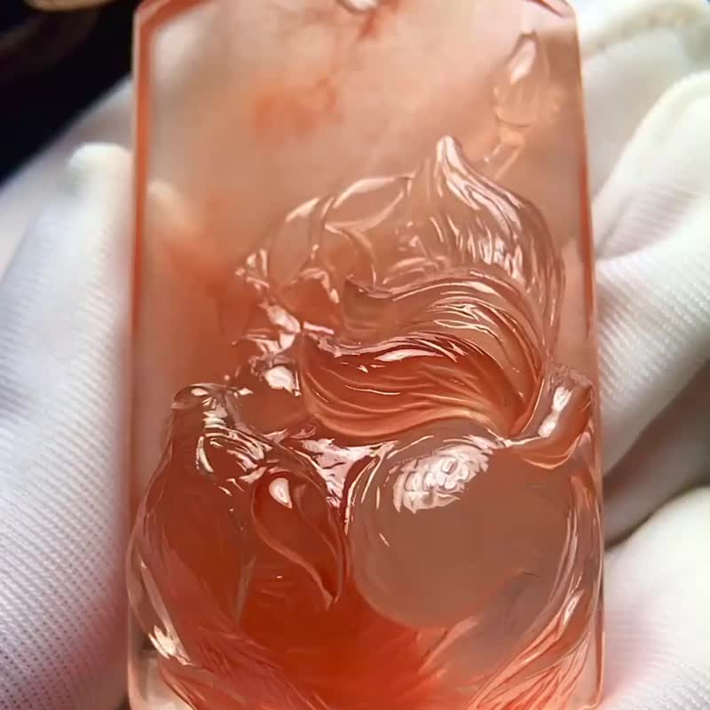 极品天然红兔毛红水晶貔貅吊坠 雕工精美 配手工编织吊绳 - 项链 - 水晶 