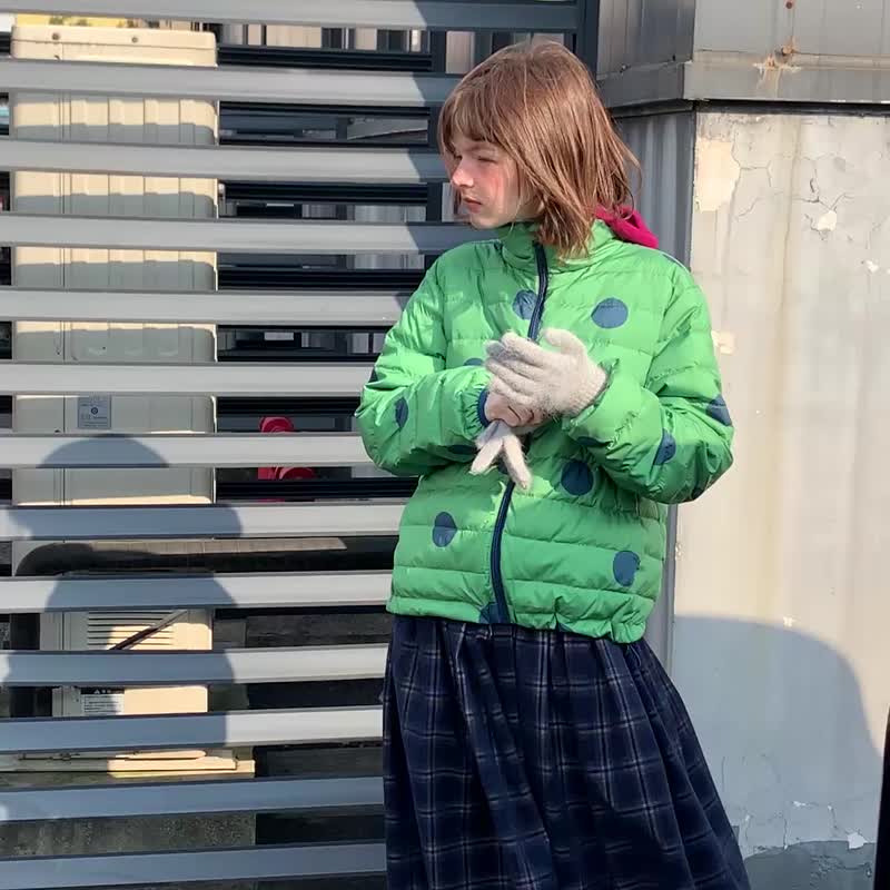 odd maker波点短款白鸭绒立领轻薄排骨羽绒服女户外羽绒短外套 - 女装休闲/机能外套 - 其他人造纤维 