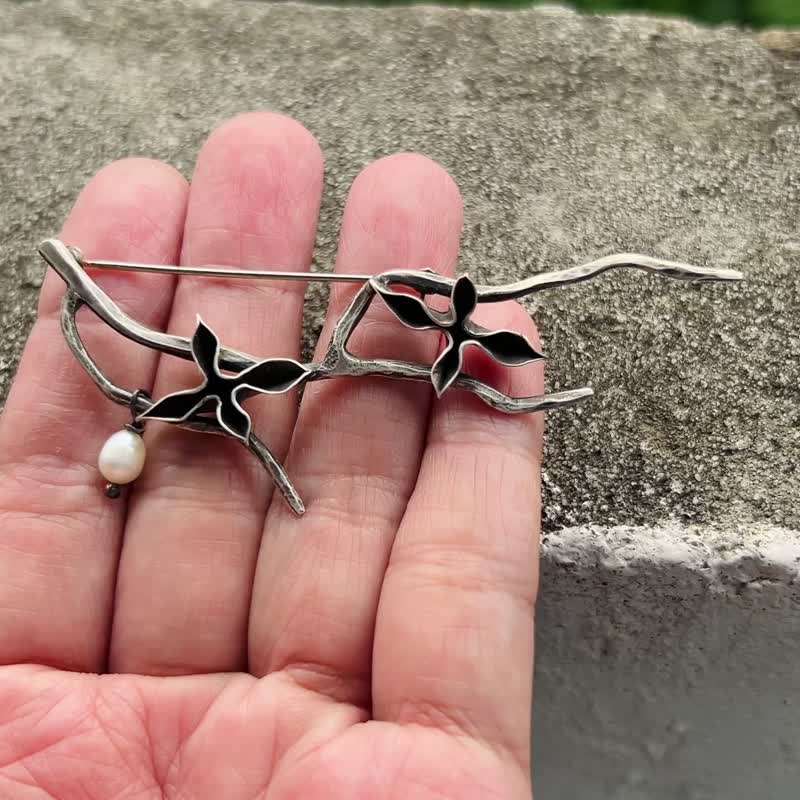 【Plant 系列】 #a366 树枝与花胸针/ 925银/ 手工礼物/ 定制化 - 胸针 - 银 银色