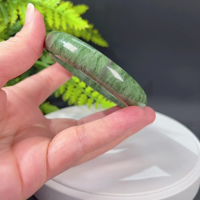 幻影幽灵水晶手镯60+MM 绿色透感异象水晶手环 招财聚财 同情爱心 - 手链/手环 - 水晶 绿色