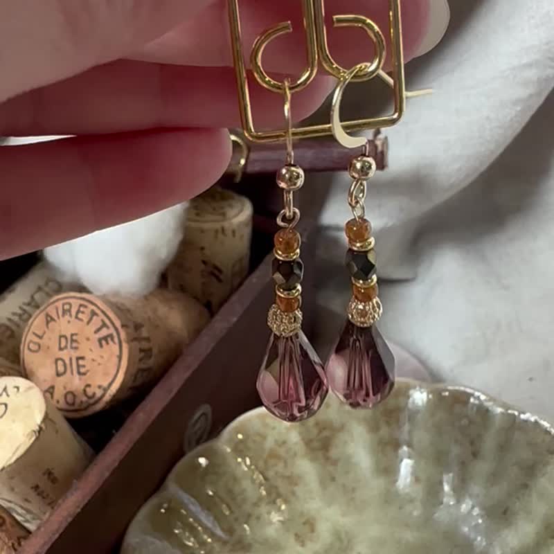 No.37 石榴花 - 耳环/耳夹 - 玻璃 